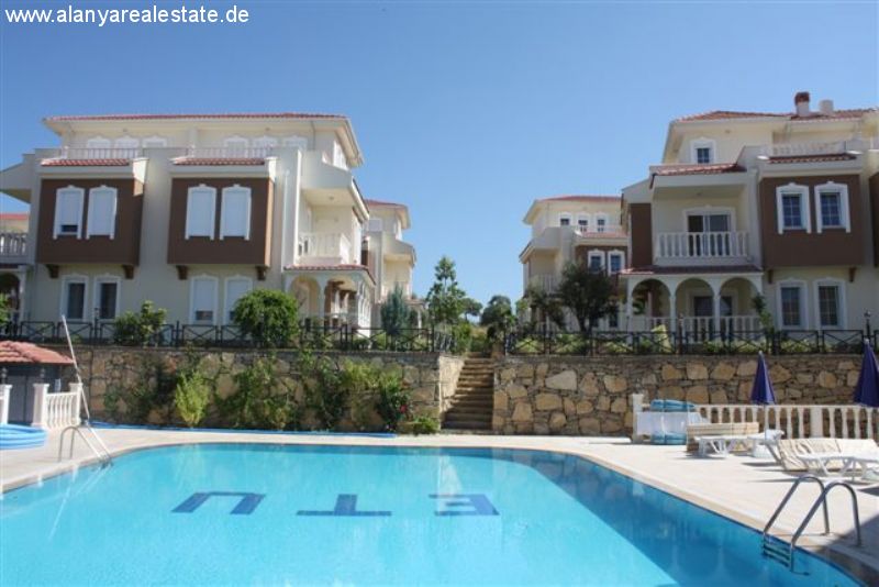  Triplex Villa in einer tollen Luxus Anlage mit Meerblick  ()