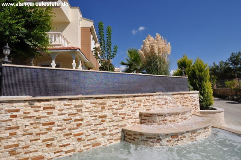  Triplex Villa in einer tollen Luxus Anlage mit Meerblick  ()
