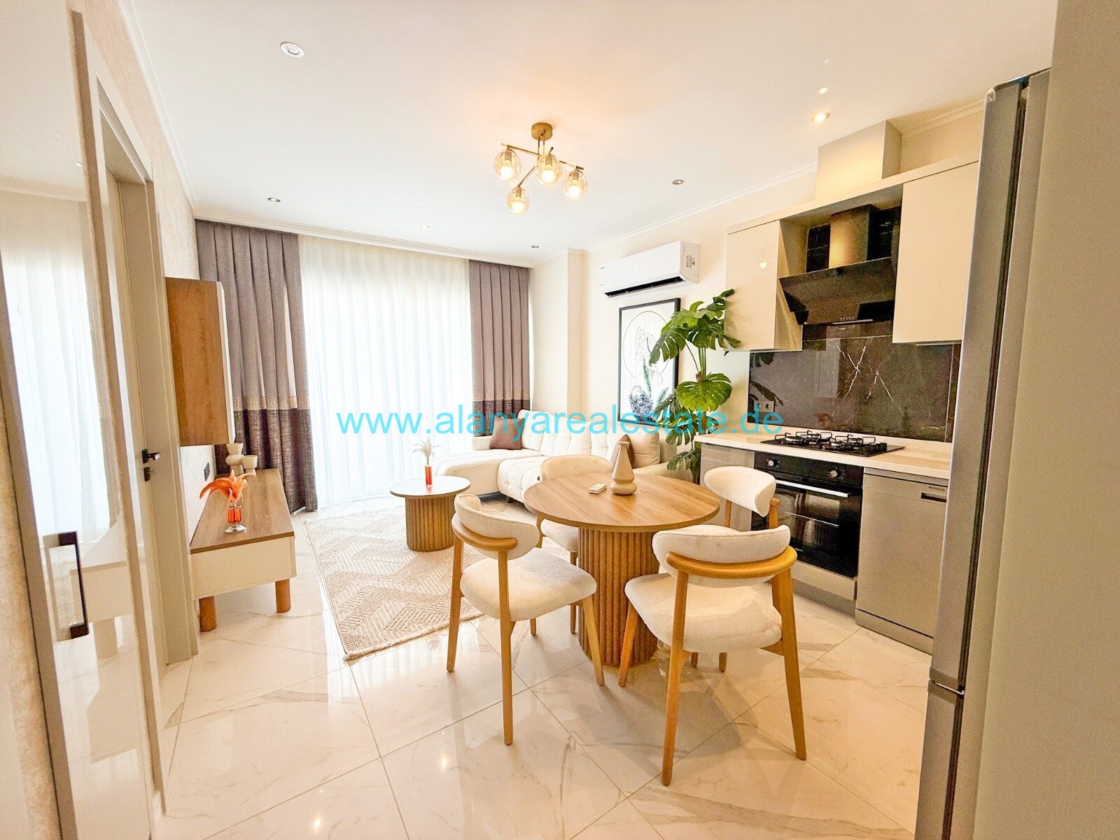 BEST OFFER Voll möblierte neue 2 Zimmer Wohnung mit Pool und Meerblick