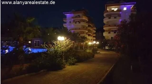 Voll möbliertes Duplex Penthaus gleich am Strand mit Pool und fantastischem Meerblick