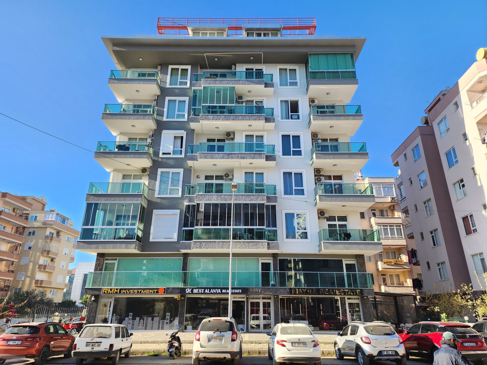 Alanya/ Mahmutlar: 2 Zimmer Apartment nahe Samstags Bazar komplett möbliert 300 m Strand 